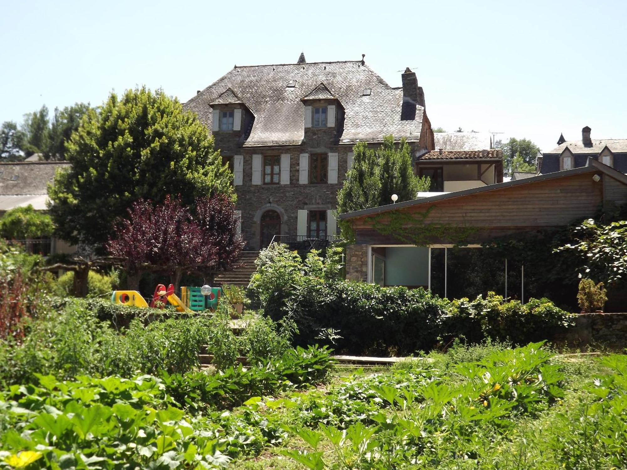 Logis Hotels - Hostellerie Des Lauriers - Hotel Et Restaurant Alban Exteriér fotografie