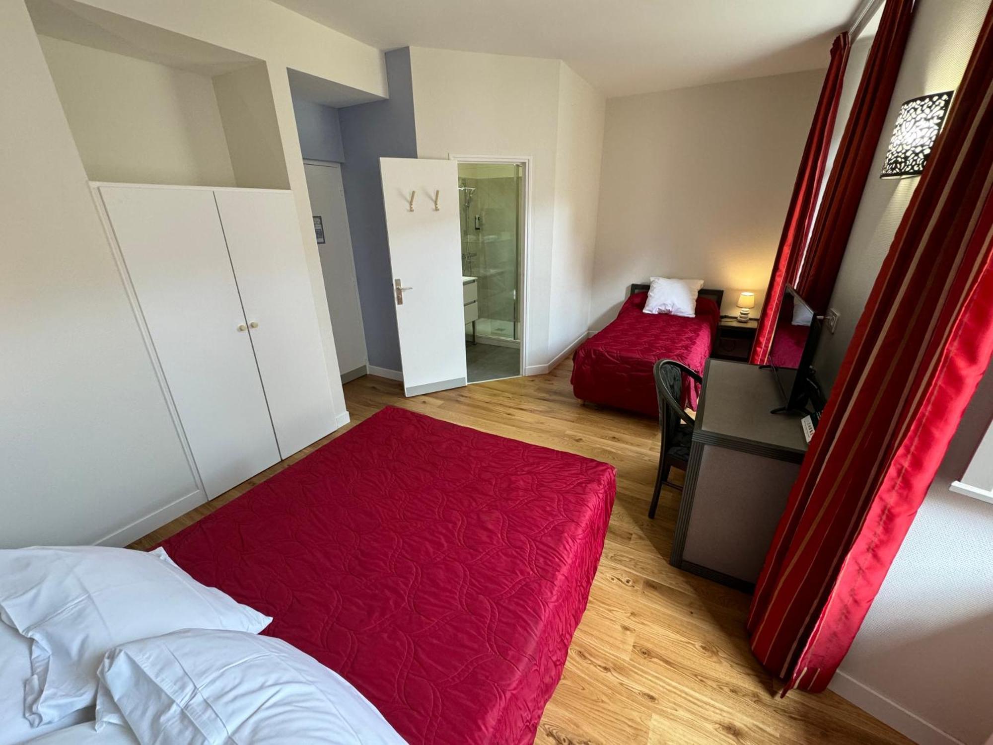 Logis Hotels - Hostellerie Des Lauriers - Hotel Et Restaurant Alban Exteriér fotografie