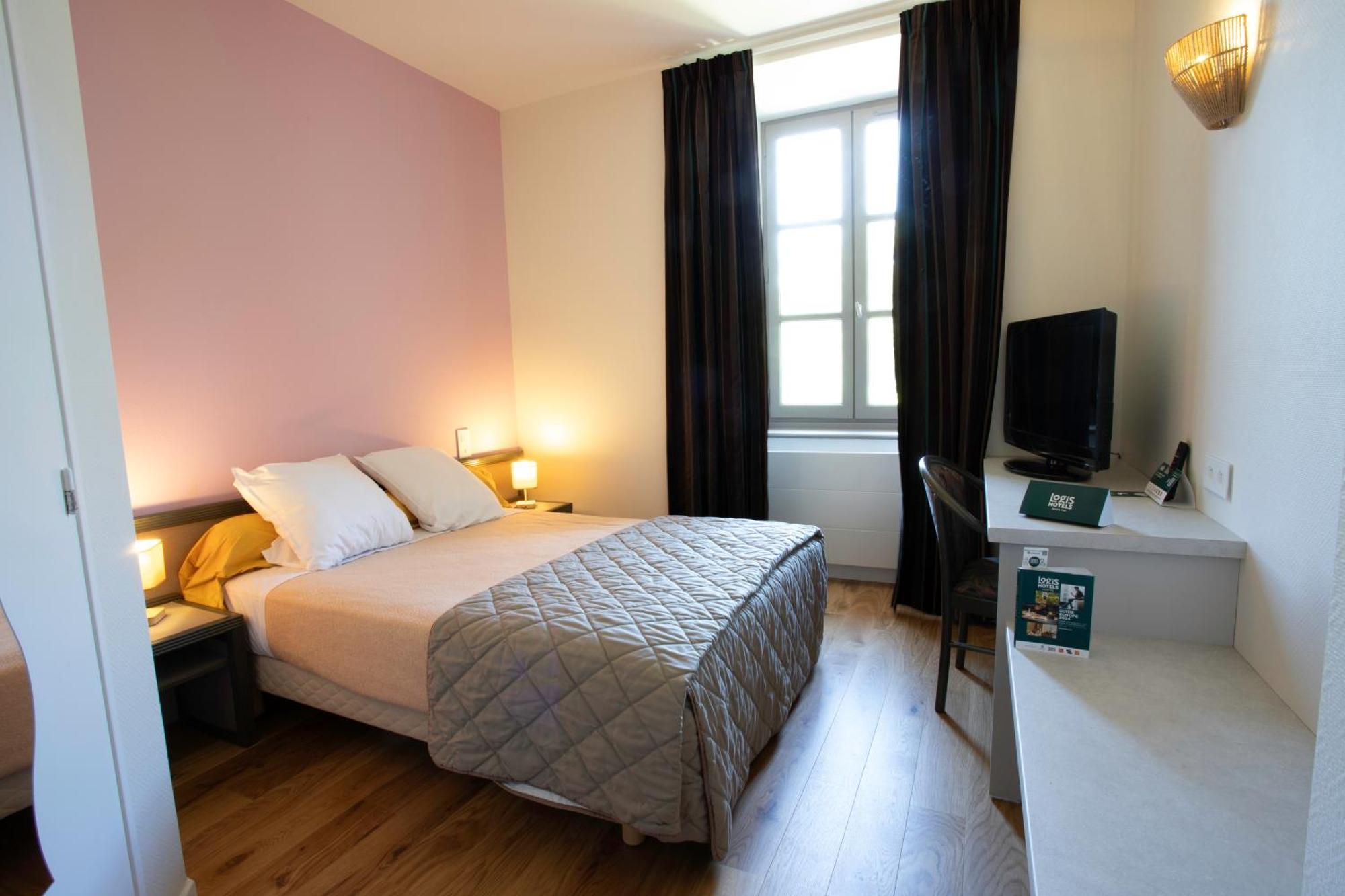 Logis Hotels - Hostellerie Des Lauriers - Hotel Et Restaurant Alban Exteriér fotografie