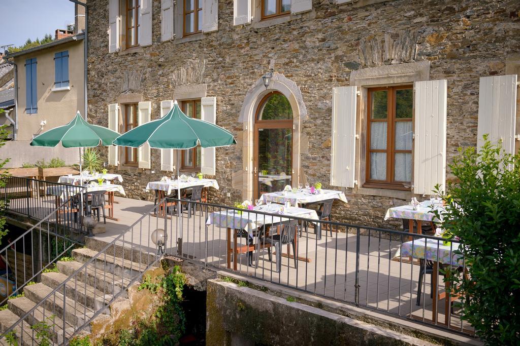 Logis Hotels - Hostellerie Des Lauriers - Hotel Et Restaurant Alban Exteriér fotografie
